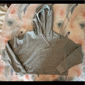 Cropped hoodie